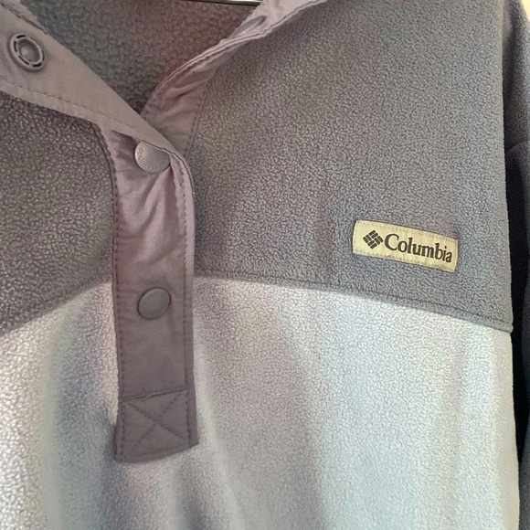 Columbia Purple Pull-Over - Picture 2 of 5